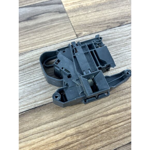 Maytag Washer Model MHW5630HC0 Door Latch Lock Assembly - Picture 3 of 10